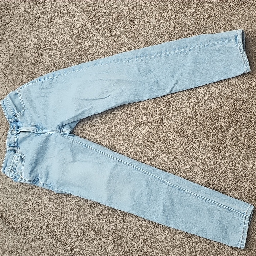 American Eagle Outfitters High Rise Light Blue Jeans
